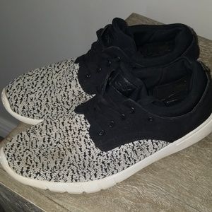 GBX Athletic Trainers Size 10